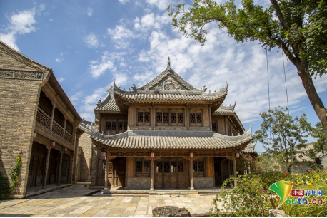 产业赋能强筋骨 郑州市上街区峡窝镇乡村振兴“加速跑”火狐电竞(图3)