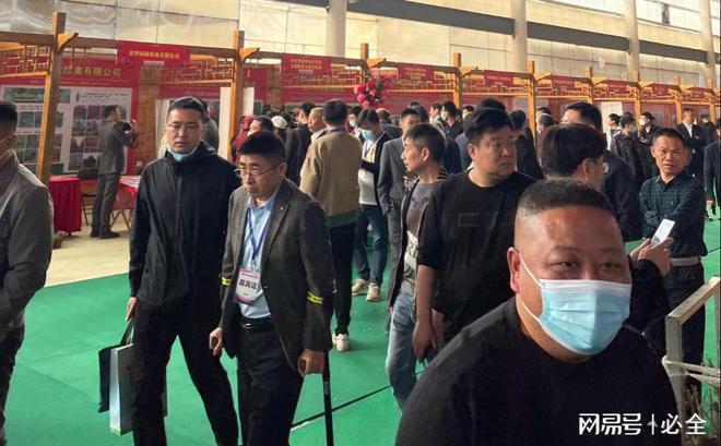 火狐电竞2023年河南鄢陵春季苗木交易会正式开幕(图1)