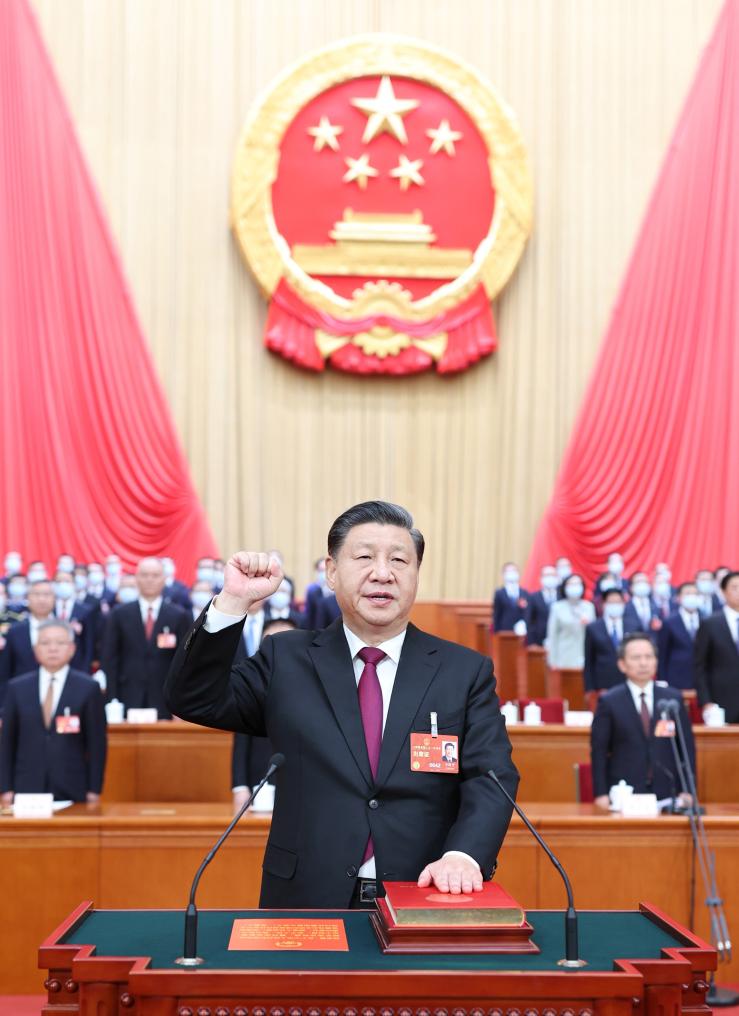 火狐电竞2023年新华社年度照片•领航(图2)