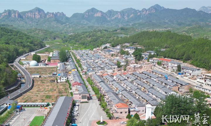 火狐电竞奋进强国路 阔步新征程·老区行｜邢台前南峪：“红绿交织”绘就乡村振兴新画卷(图1)